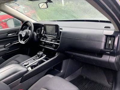 2022 Nissan Pathfinder S