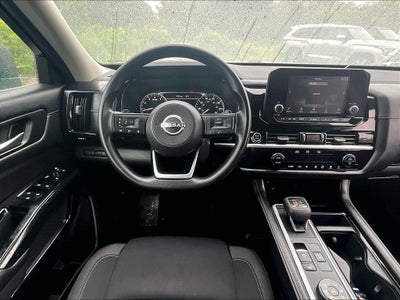2022 Nissan Pathfinder S