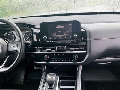 2022 Nissan Pathfinder S