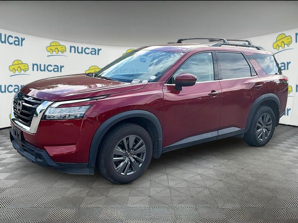 2022 Nissan Pathfinder SV