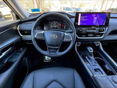 2024 Toyota Grand Highlander XLE