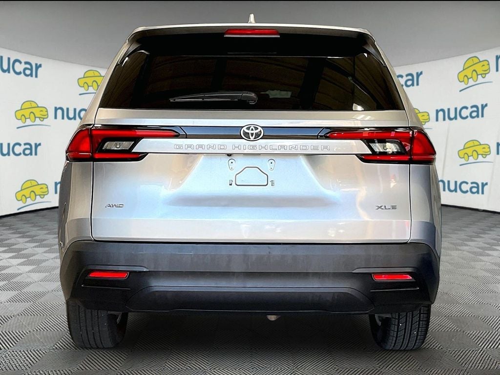 2025 Toyota Grand Highlander XLE