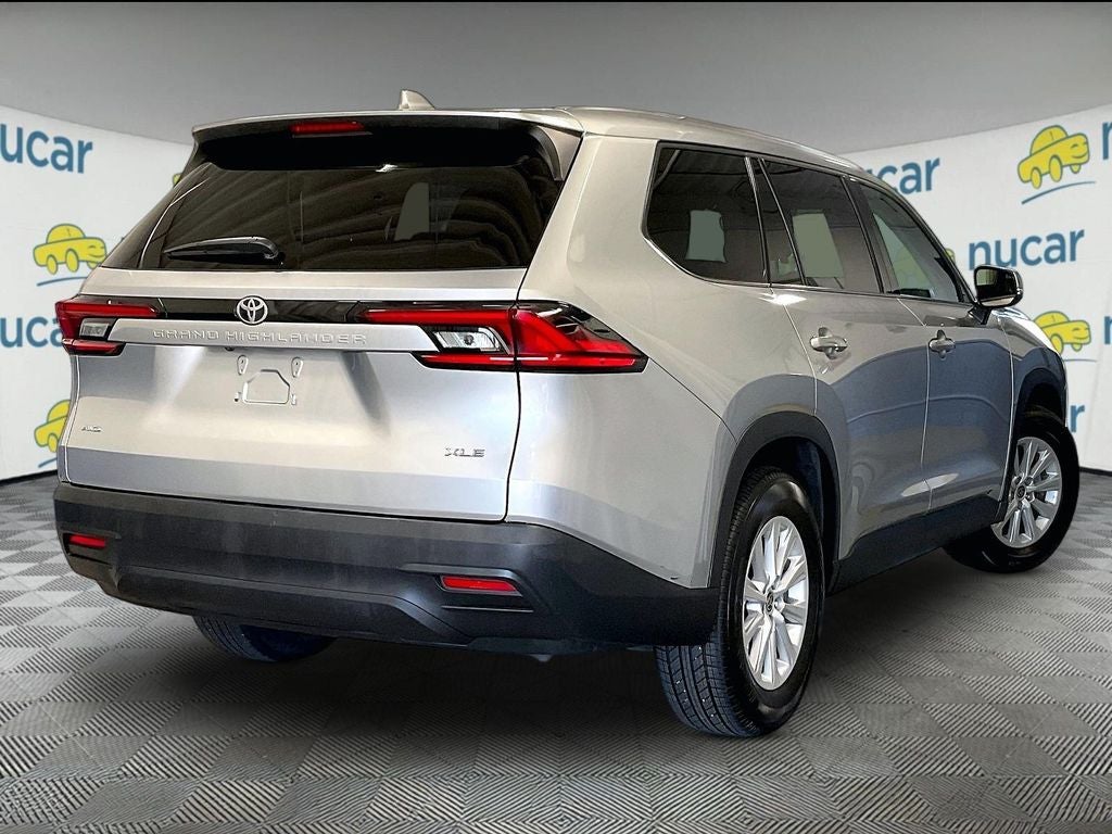 2025 Toyota Grand Highlander XLE