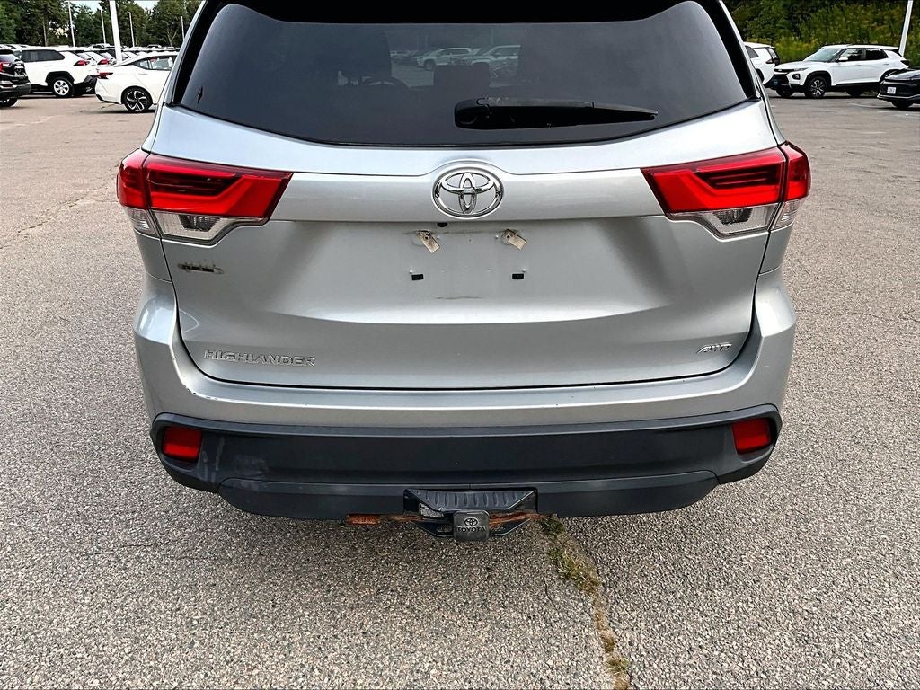 2018 Toyota Highlander LE