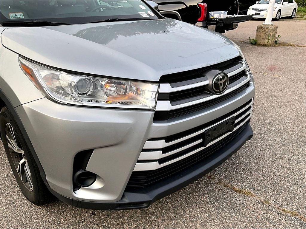 2018 Toyota Highlander LE