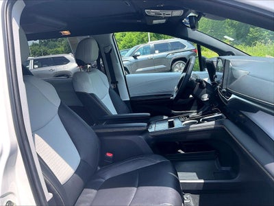 2025 Toyota Sienna XSE 7 Passenger