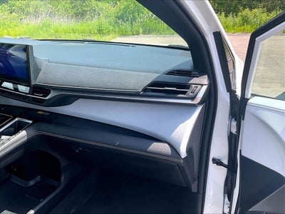 2025 Toyota Sienna XSE 7 Passenger
