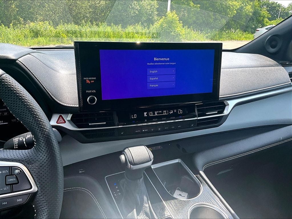 2025 Toyota Sienna XSE 7 Passenger