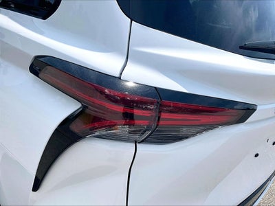 2025 Toyota Sienna XSE 7 Passenger