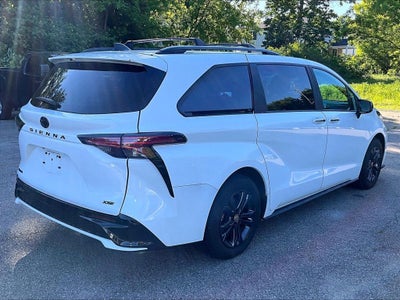 2025 Toyota Sienna XSE 7 Passenger