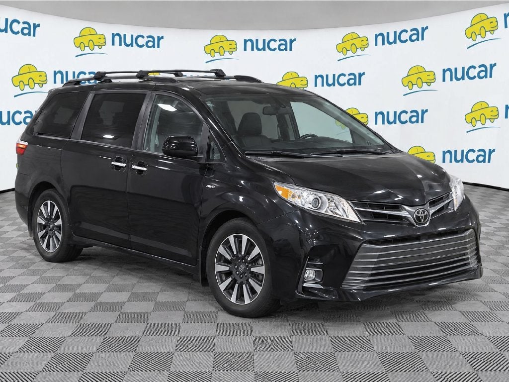 2018 Toyota Sienna XLE 7 Passenger