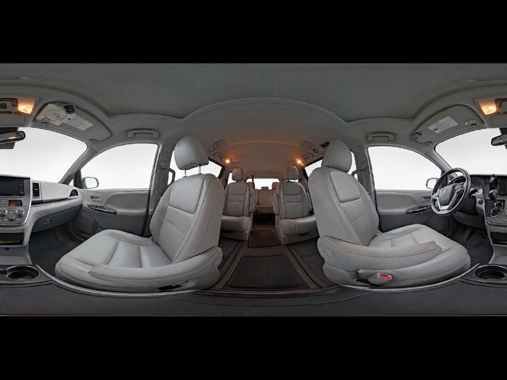 2018 Toyota Sienna XLE 7 Passenger