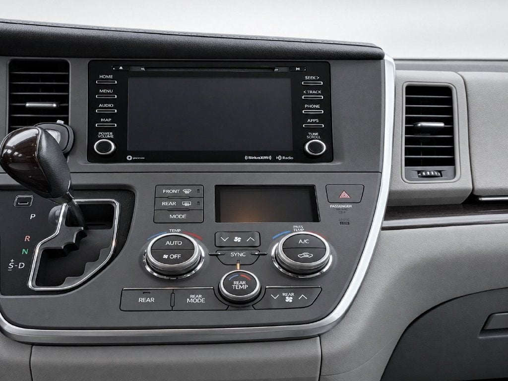 2018 Toyota Sienna XLE 7 Passenger