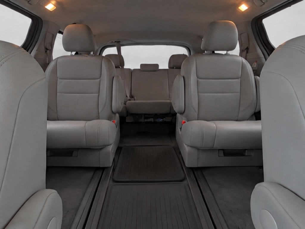 2018 Toyota Sienna XLE 7 Passenger