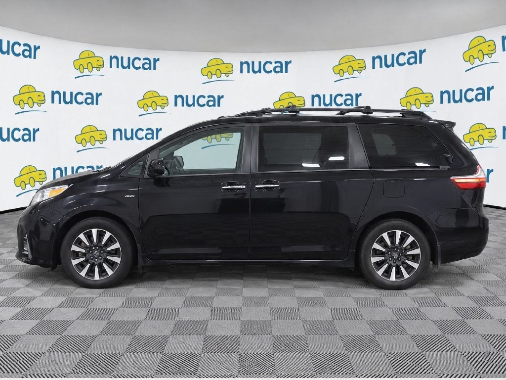 2018 Toyota Sienna XLE 7 Passenger