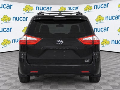 2018 Toyota Sienna XLE 7 Passenger