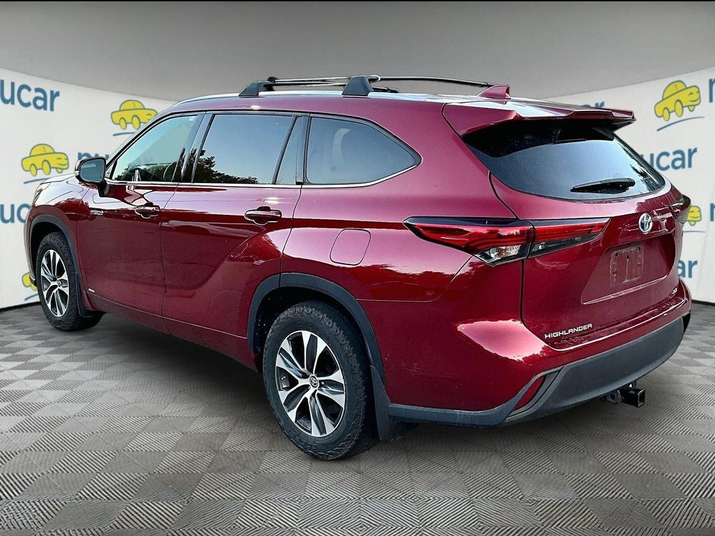 2021 Toyota Highlander Hybrid XLE