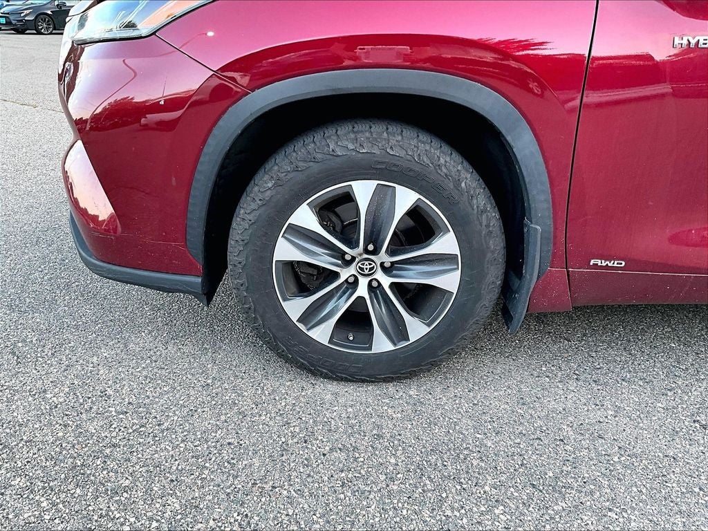 2021 Toyota Highlander Hybrid XLE