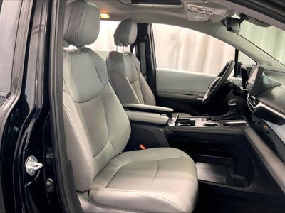 2025 Toyota Sienna XLE 7 Passenger
