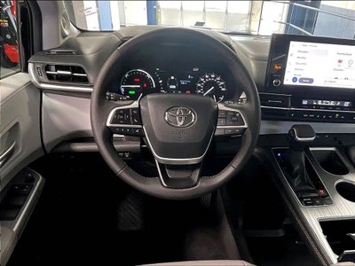 2025 Toyota Sienna XLE 7 Passenger