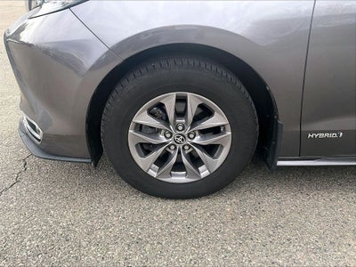 2021 Toyota Sienna XLE 7 Passenger