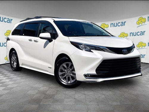 2021 Toyota Sienna XLE 7 Passenger