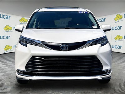 2021 Toyota Sienna XLE 7 Passenger