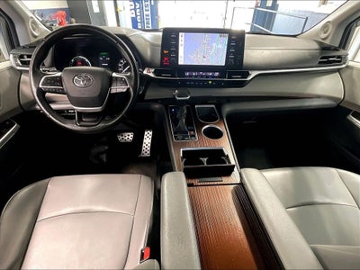 2021 Toyota Sienna XLE 7 Passenger