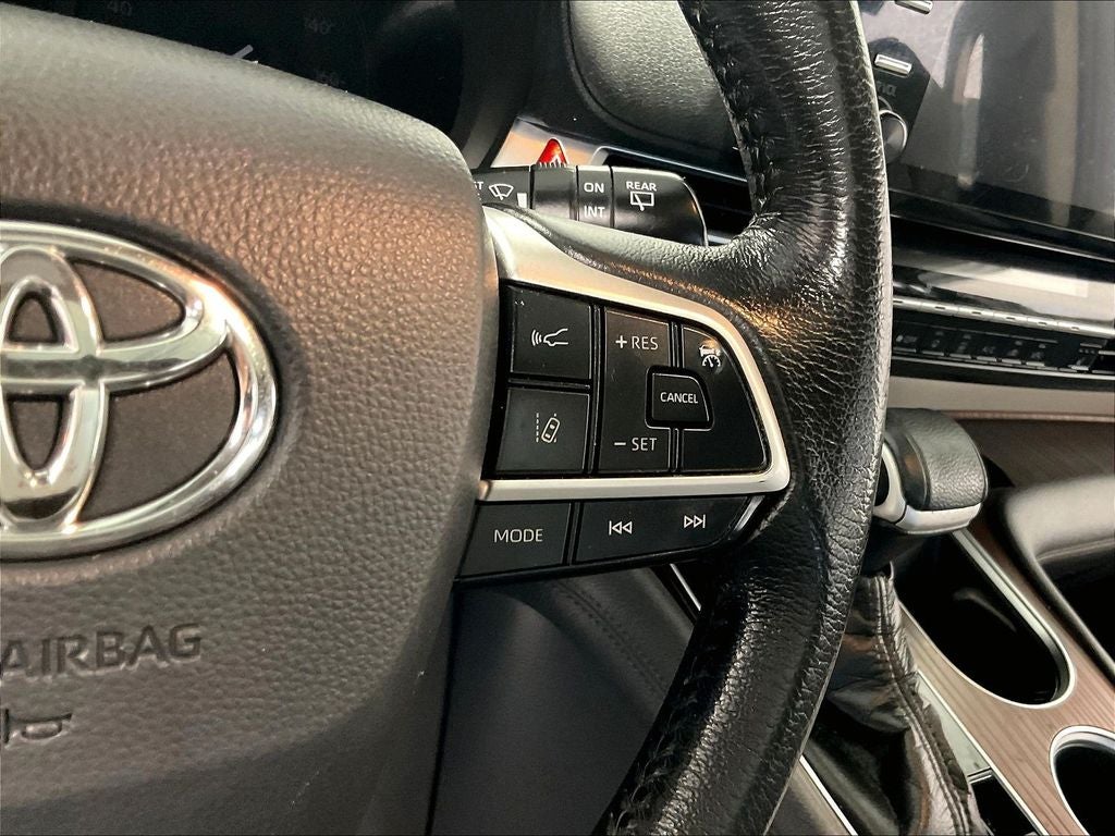 2021 Toyota Sienna XLE 7 Passenger