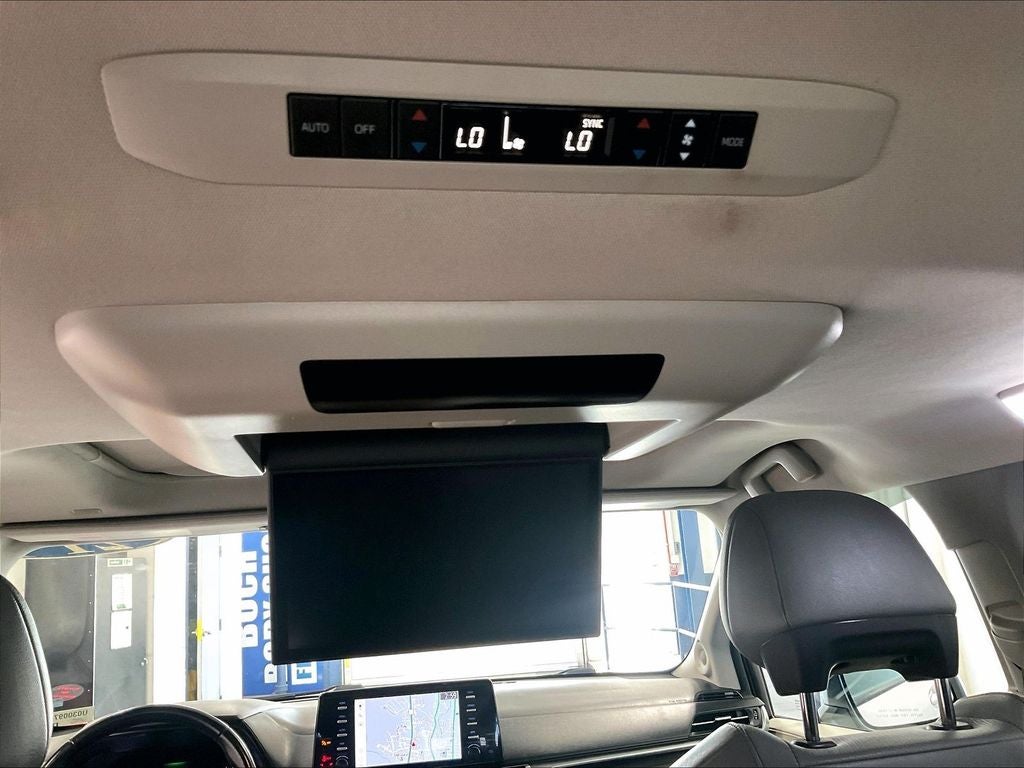 2021 Toyota Sienna XLE 7 Passenger