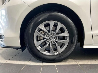 2021 Toyota Sienna XLE 7 Passenger