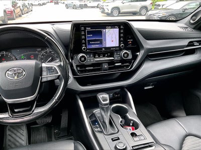2022 Toyota Highlander XSE
