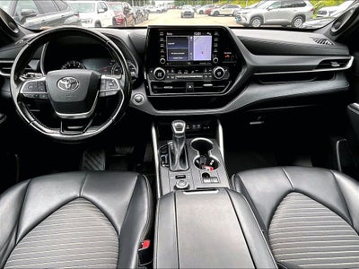 2022 Toyota Highlander XSE