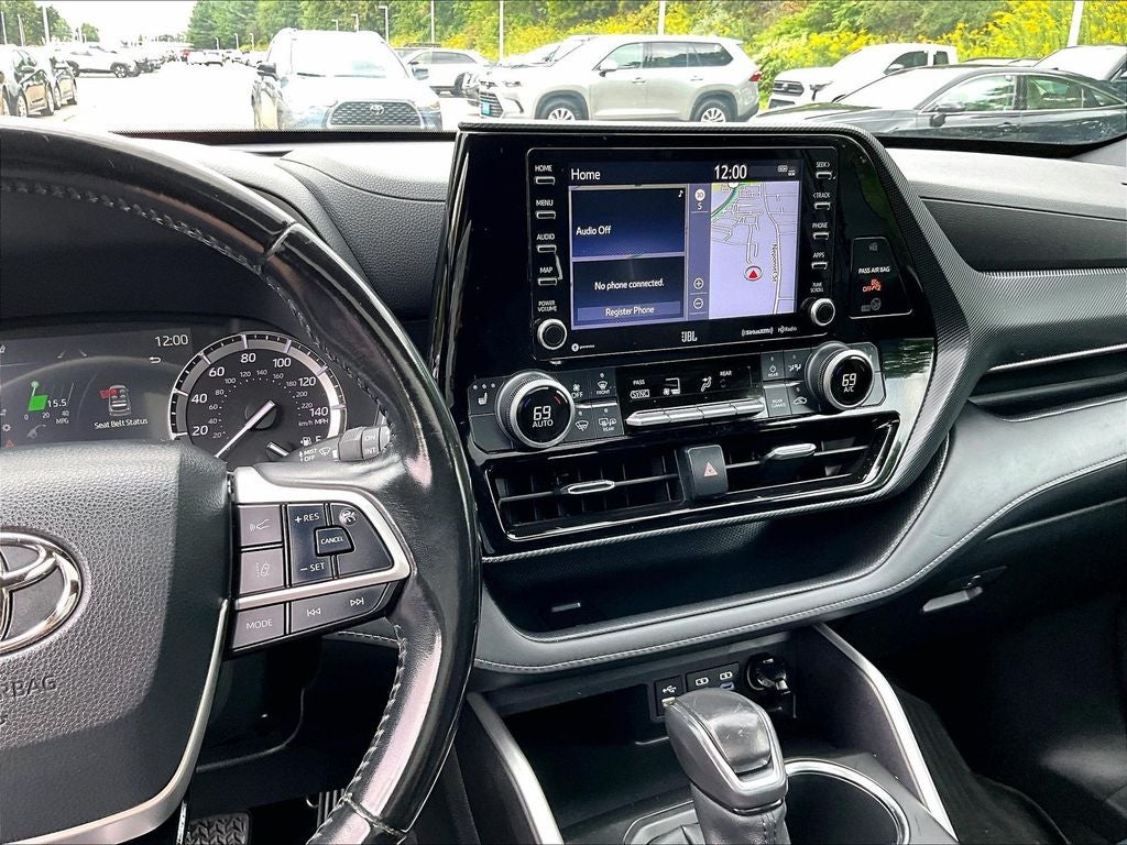 2022 Toyota Highlander XSE