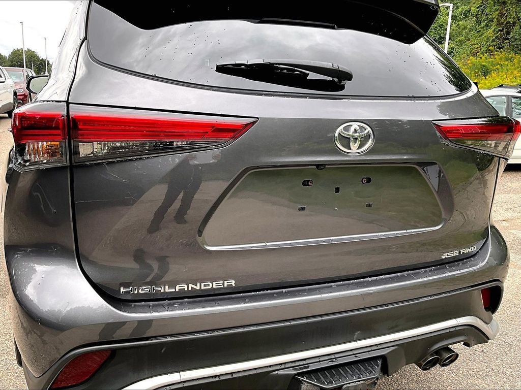 2022 Toyota Highlander XSE