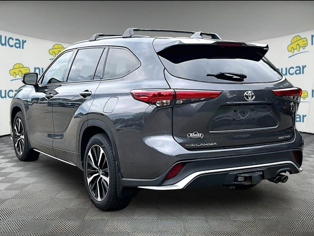 2022 Toyota Highlander XSE