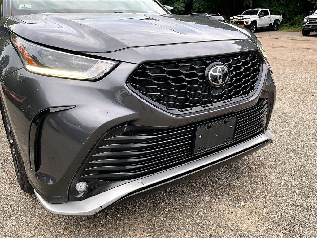 2022 Toyota Highlander XSE