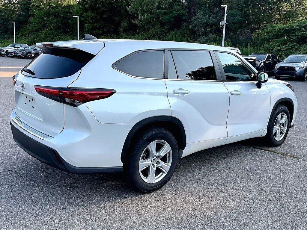2023 Toyota Highlander L
