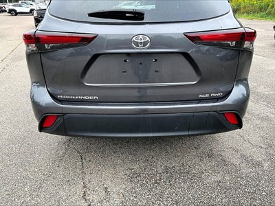 2025 Toyota Highlander XLE