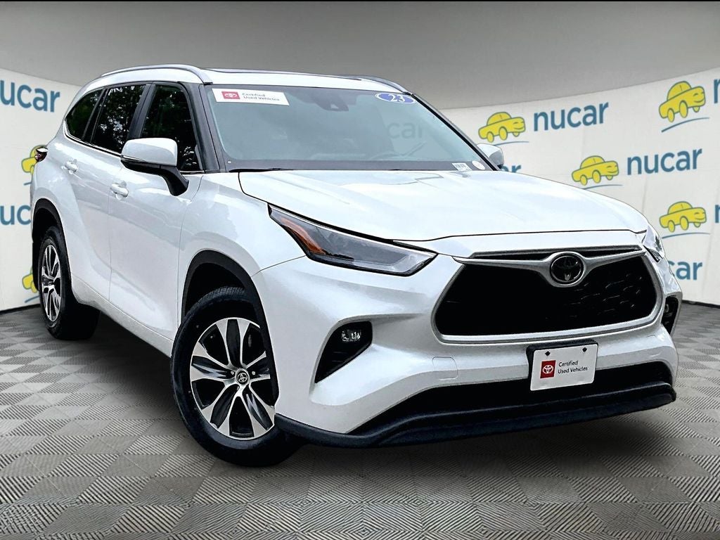 2023 Toyota Highlander XLE