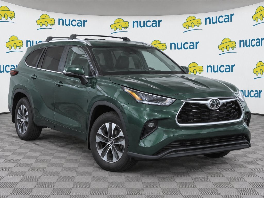 2024 Toyota Highlander XLE