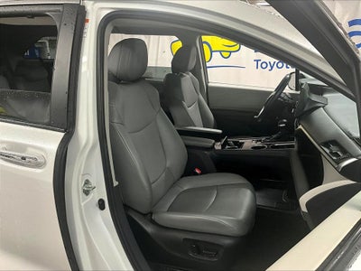 2024 Toyota Sienna XLE 8 Passenger