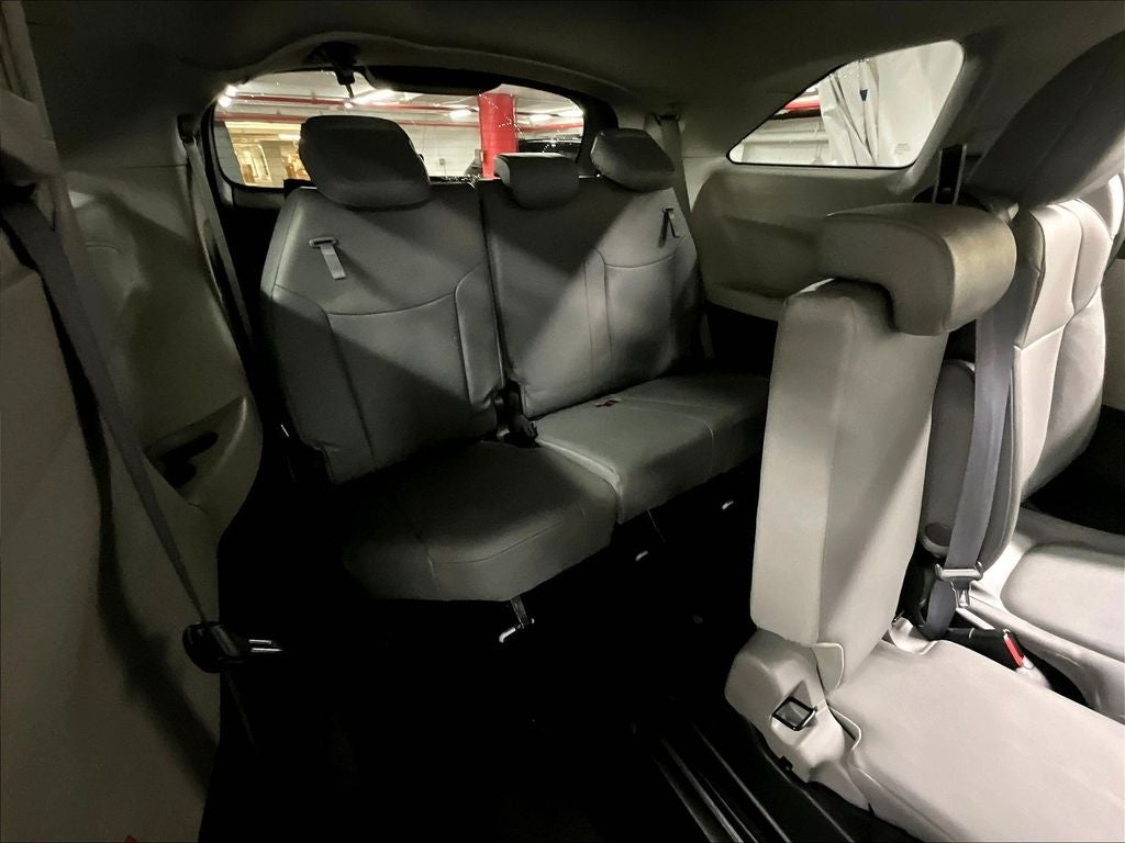 2024 Toyota Sienna XLE 8 Passenger