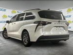 2024 Toyota Sienna XLE 8 Passenger