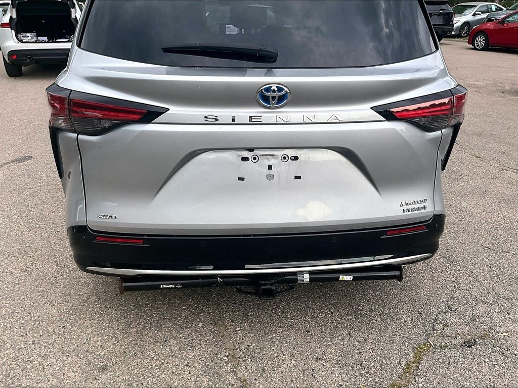 2023 Toyota Sienna Limited 7 Passenger