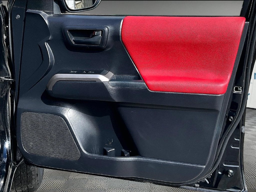 2021 Toyota Tacoma SR5 V6