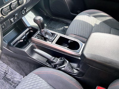 2021 Toyota Tacoma SR5 V6
