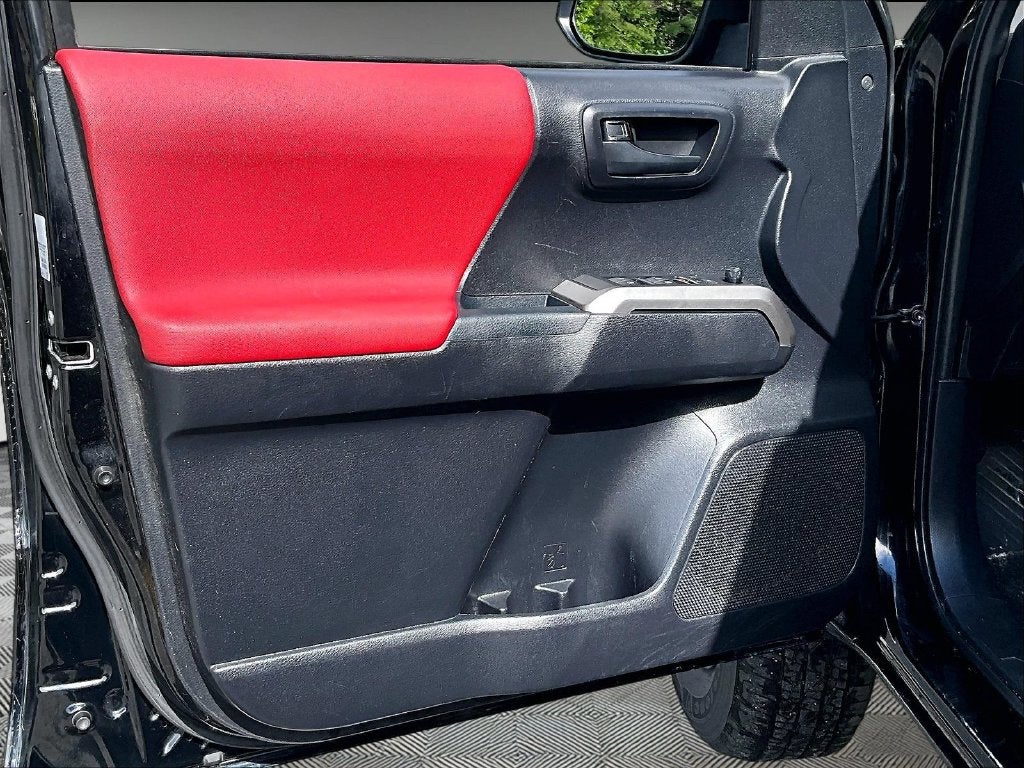 2021 Toyota Tacoma SR5 V6