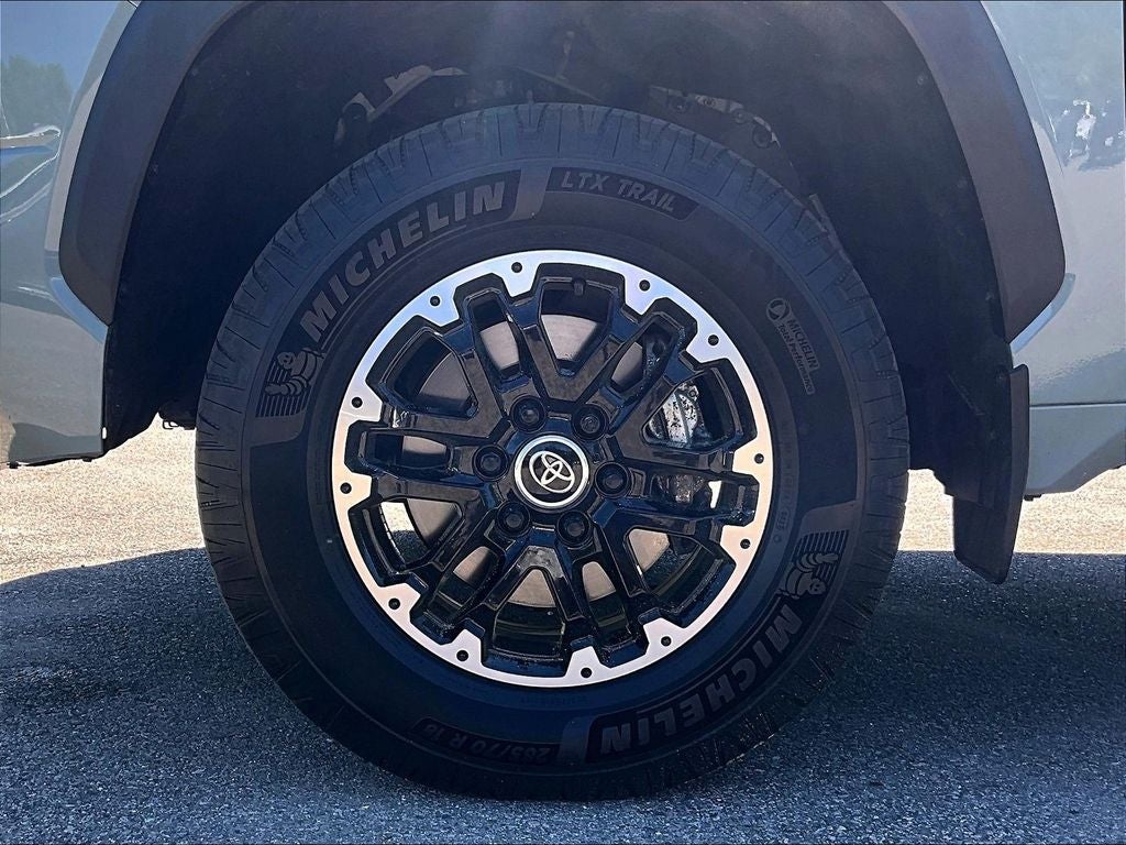 2023 Toyota Tundra SR5