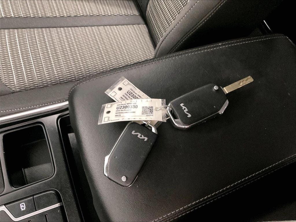 2022 Kia Sorento LX